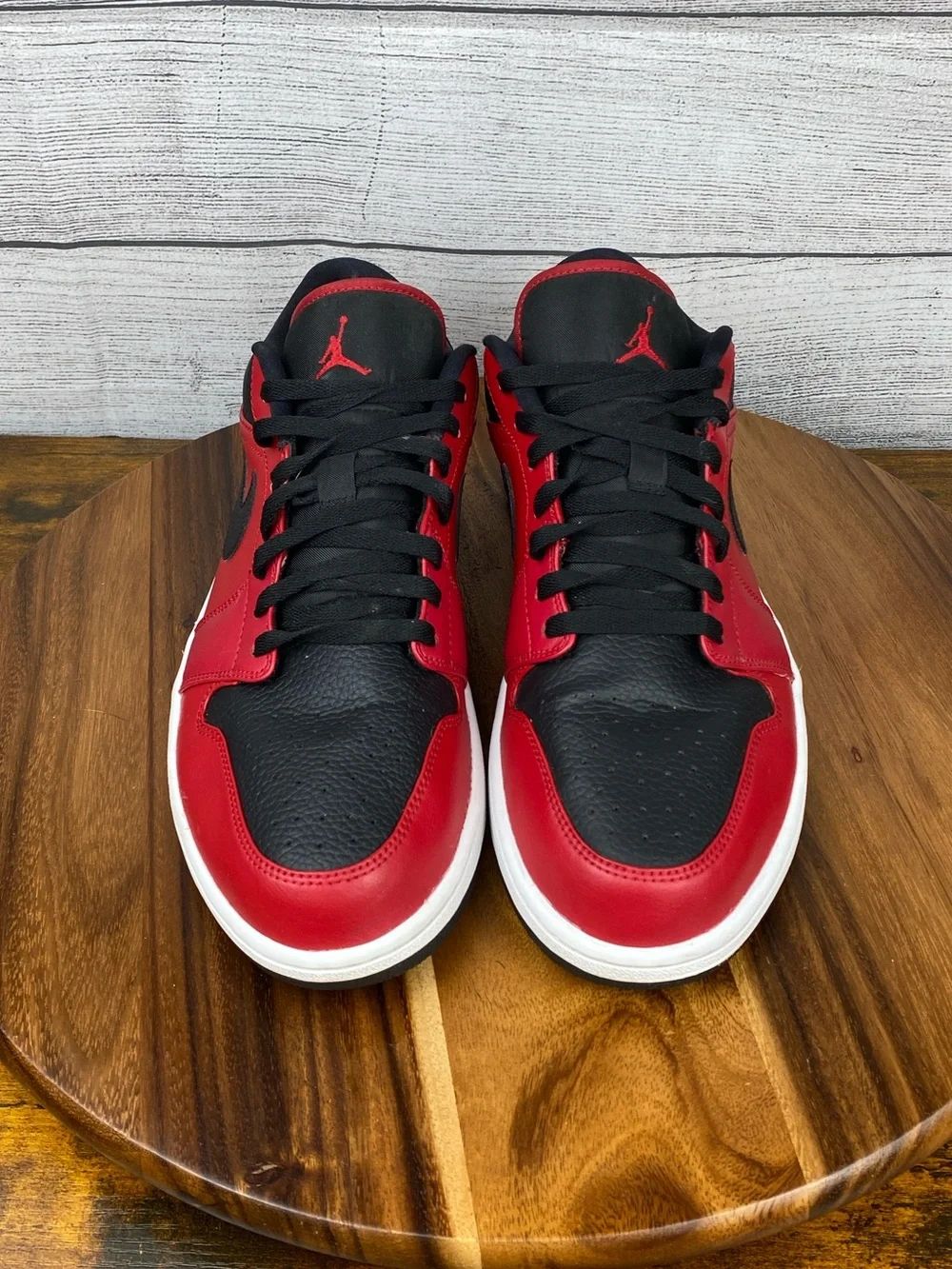 Nike Air Jordan 1 Low Reverse Bred Pebbled Swoosh Shoes 553558-605 Men’s Size 13